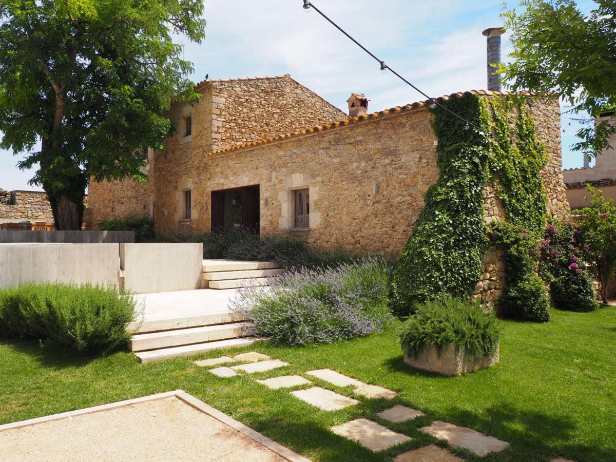 Deco - Casa Castell De Ператалада Екстериор снимка